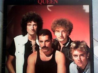 Queen Radio Ga Ga I Go Crazy Compacto Vinil