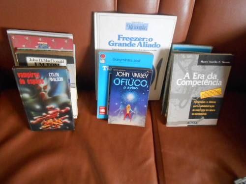 Lote 20 Livros Usados - Barato!